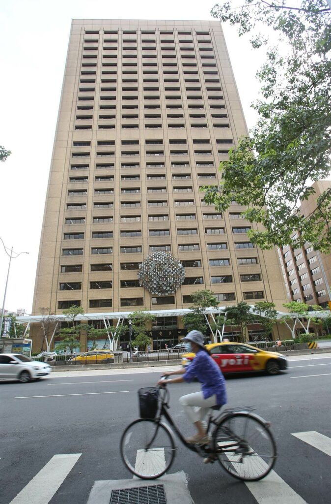 電價漲太少急籌錢 台電今年擬發6次公司債 金額創高