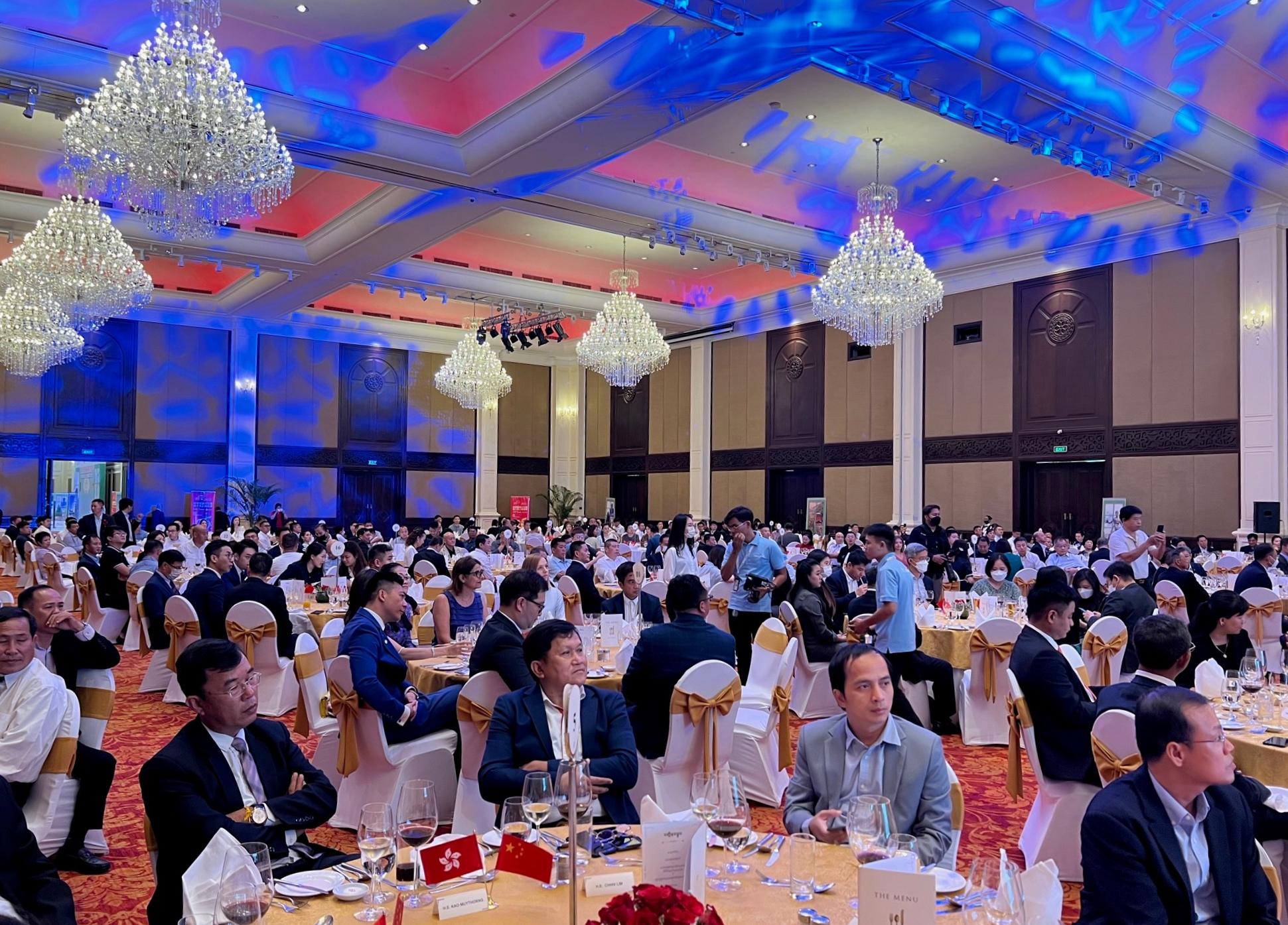 商務及經濟發展局局長丘應樺今日（九月十八日）在柬埔寨金邊出席慶祝香港特別行政區成立二十五周年午宴。